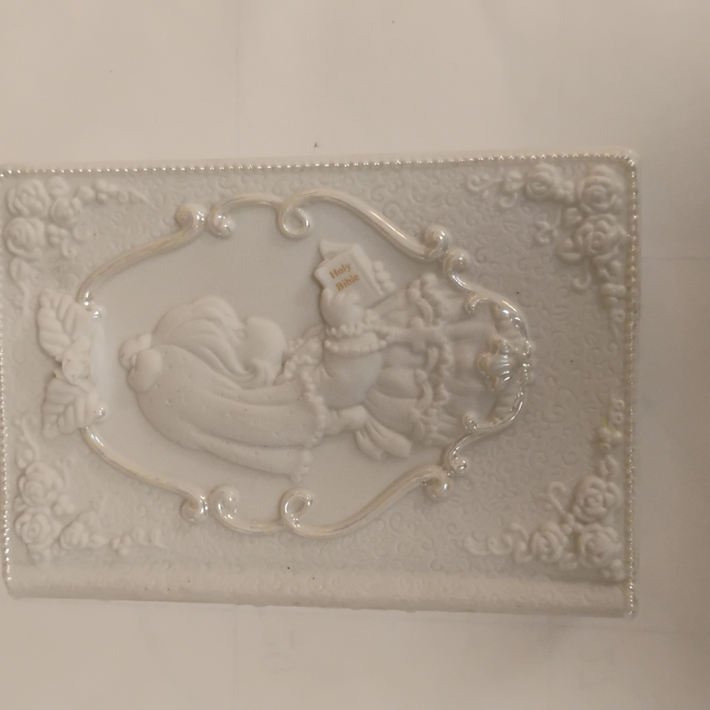 Precious Moments Plaque And Bible